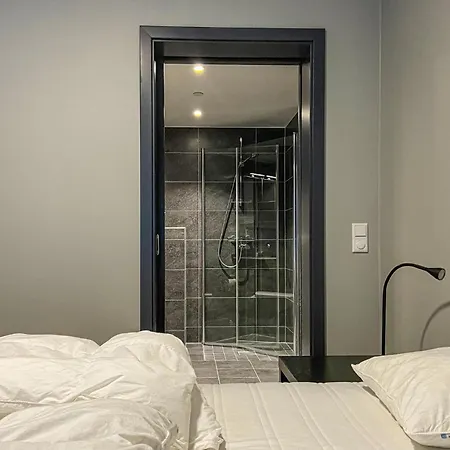 Leil 70 Apartamento *